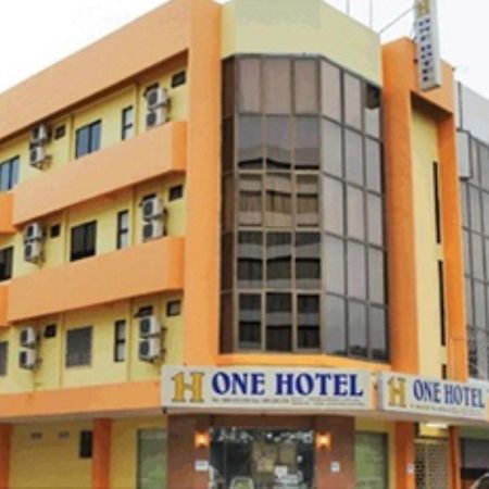 קוטה קינבלו One Hotel Sadong Jaya מראה חיצוני תמונה